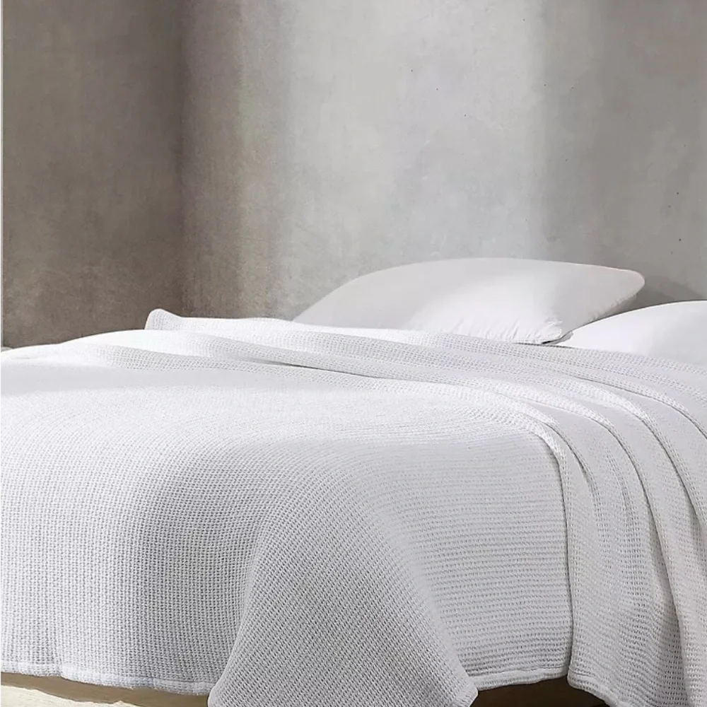 Calvin Klein Honeycomb Cotton Queen Blanket NWT